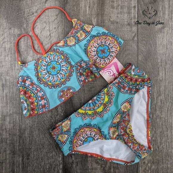 Kanu Surf Alania Flounce Bikini Swimsuit Size 14 - Picture 3 of 4